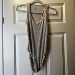 AERIE XS GRAY SOFT BODYSUIT